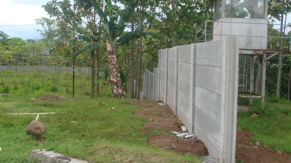 Pagar Beton PT Unicon Precast Concrete